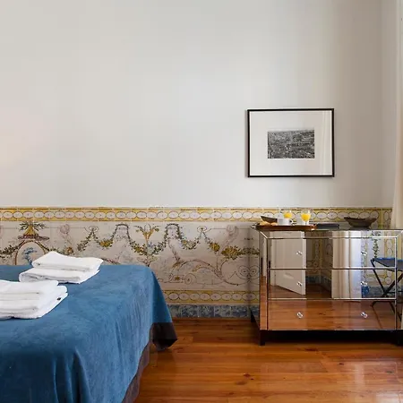 Correeiros Downtown Duplex & Deluxe Apartment Lisbona Esterno foto